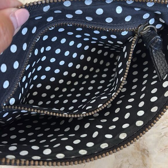 Gap Genuine Leather Wristlet Wallet-Bag - Picture 10 of 10